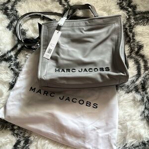 Marc Jacob’s grey leather boxy satchel